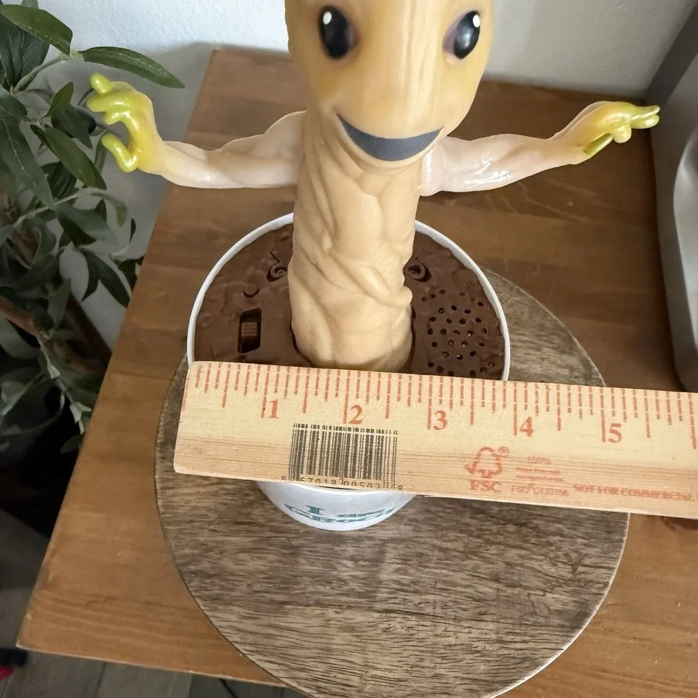 Disney I Am Groot Marvel Light Up Dancing Bubble Blower w Music 11